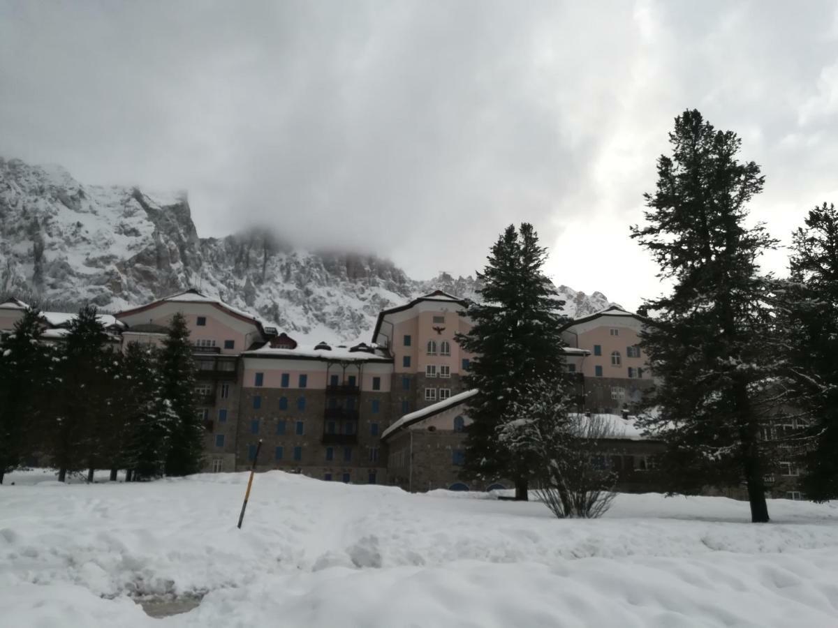 Residence Grand Hotel Carezza Nova Levante Exteriör bild